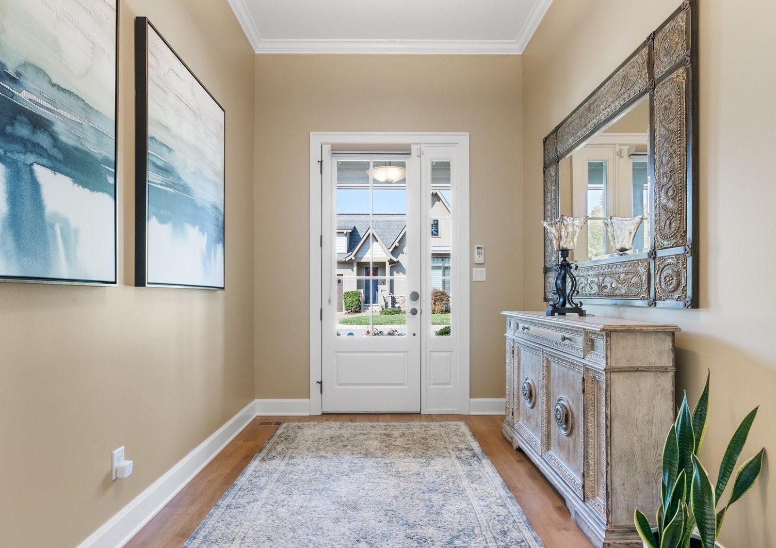 Inside a Landon Key Realty listing